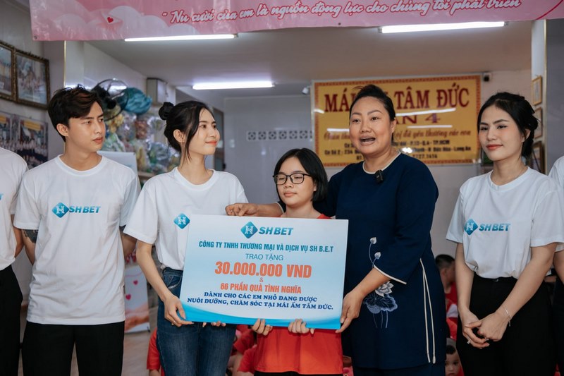 SHBET trao quà cho các em nhỏ tại Mái Ấm Tâm Đức - Quận 4 - TP HCM